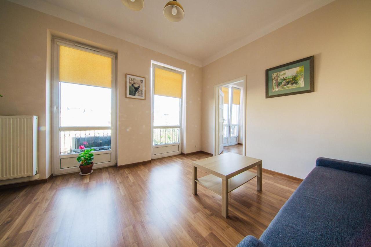 Apartment Metro Politechnika 华沙 外观 照片